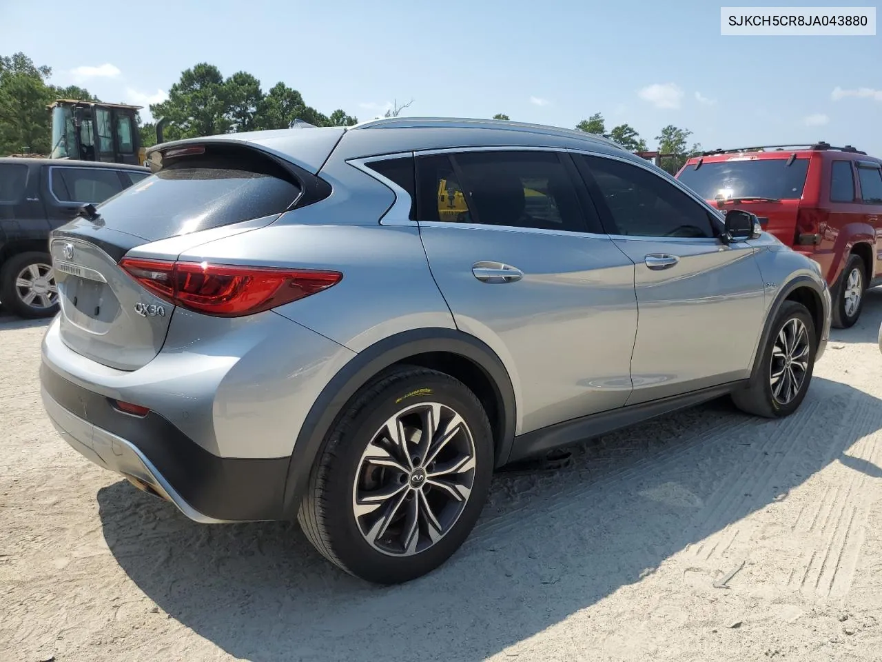 2018 Infiniti Qx30 Base VIN: SJKCH5CR8JA043880 Lot: 68424384