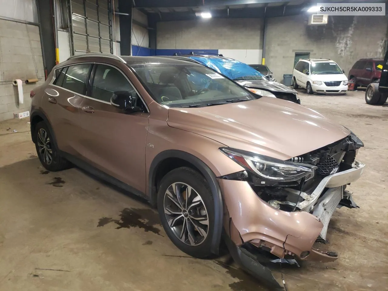 SJKCH5CR5KA009333 2019 Infiniti Qx30 Luxe