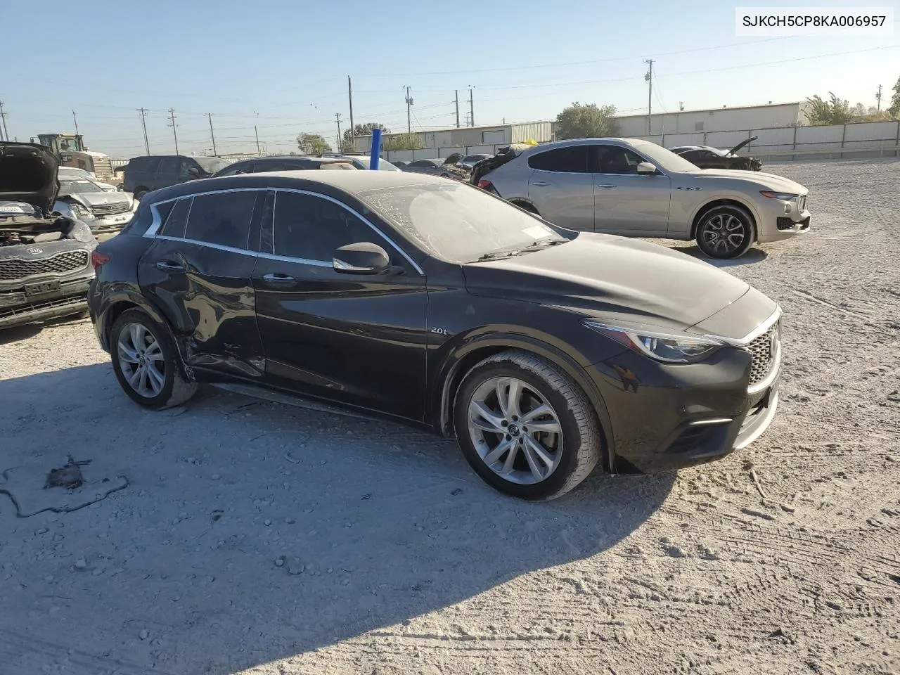 SJKCH5CP8KA006957 2019 Infiniti Qx30 Pure