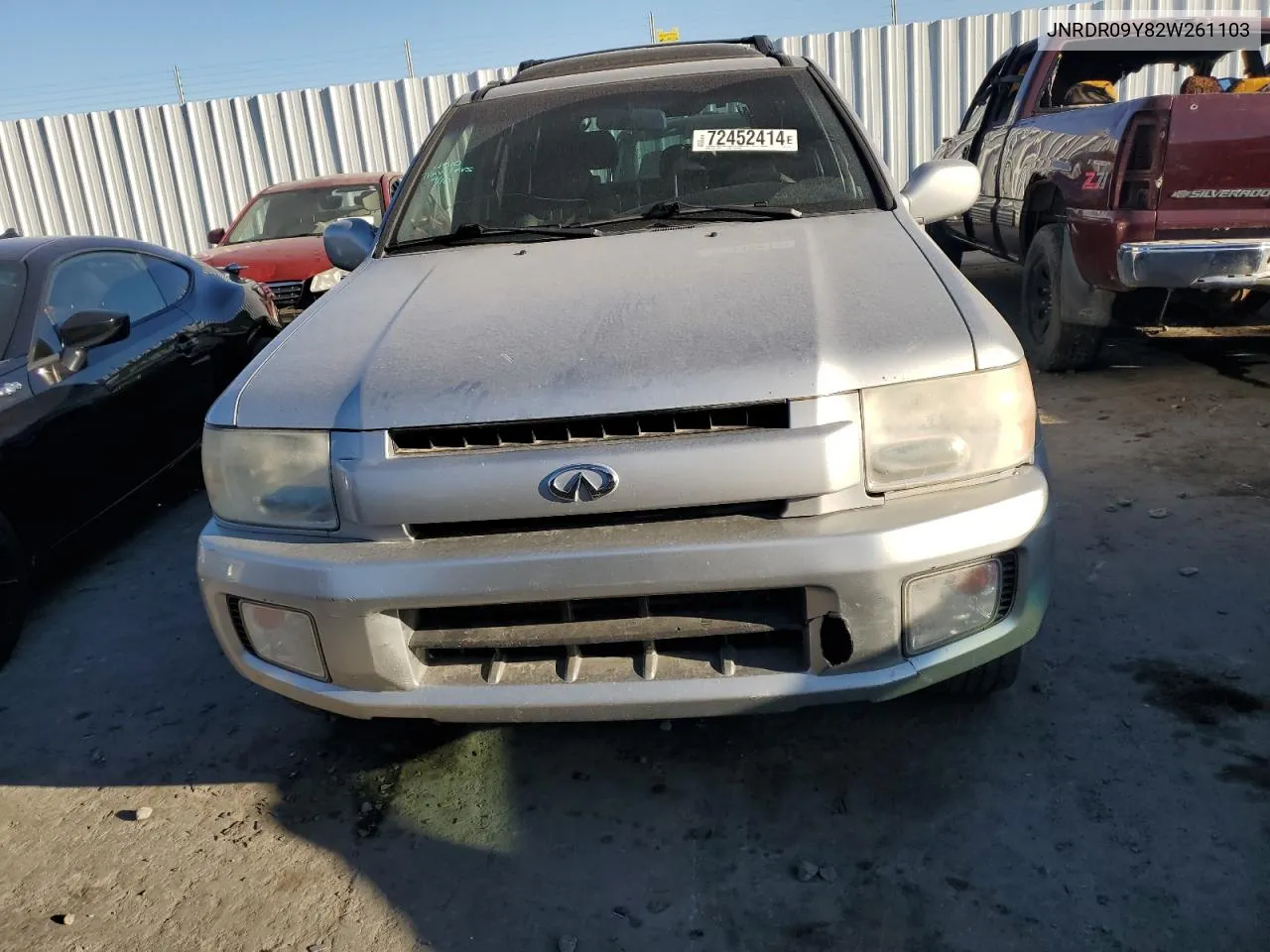 JNRDR09Y82W261103 2002 Infiniti Qx4