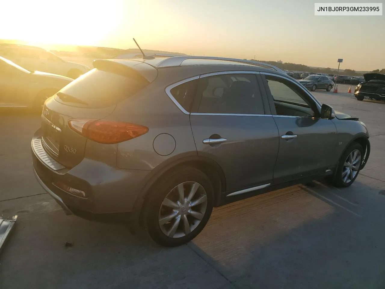 JN1BJ0RP3GM233995 2016 Infiniti Qx50