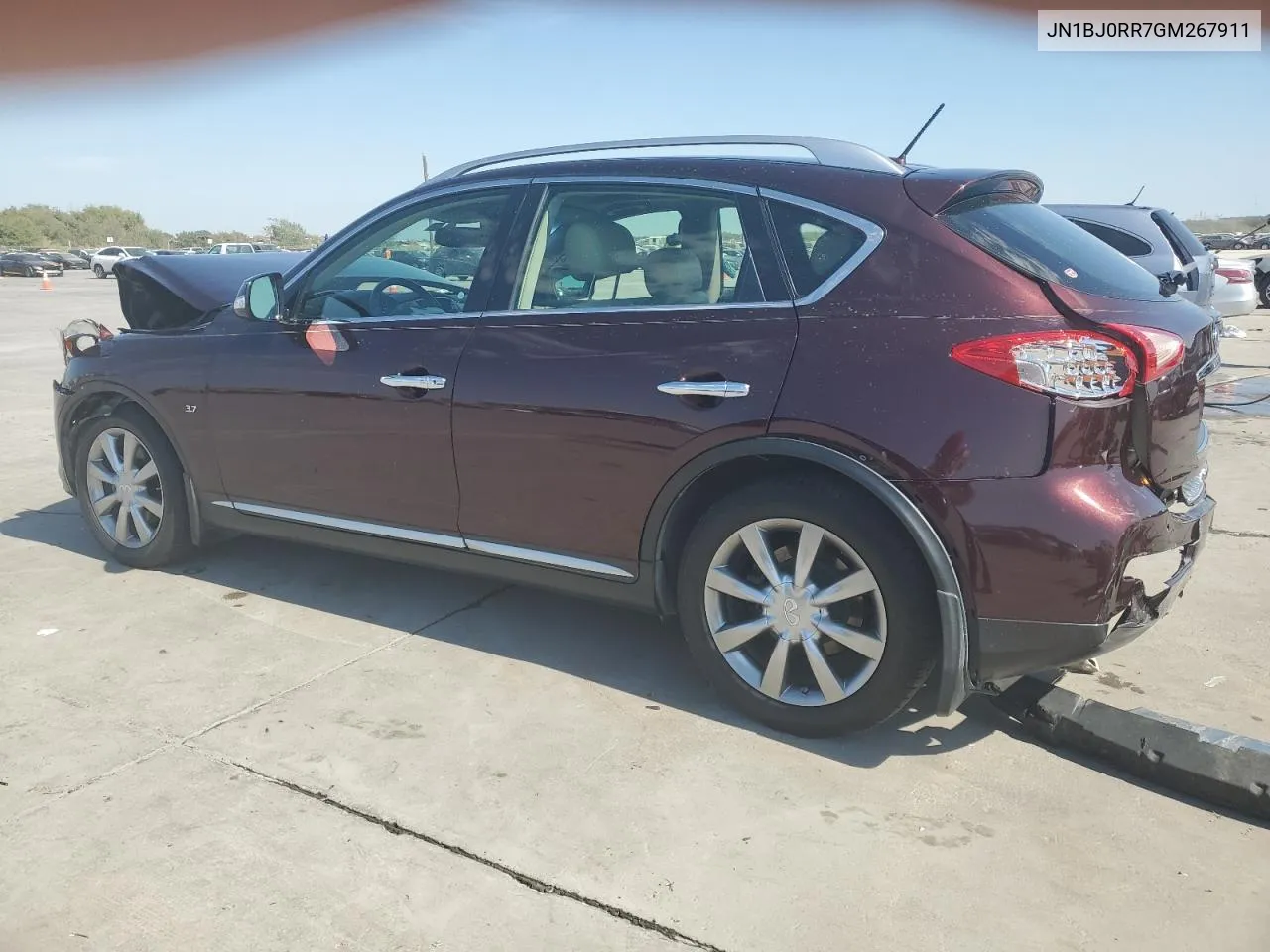 JN1BJ0RR7GM267911 2016 Infiniti Qx50