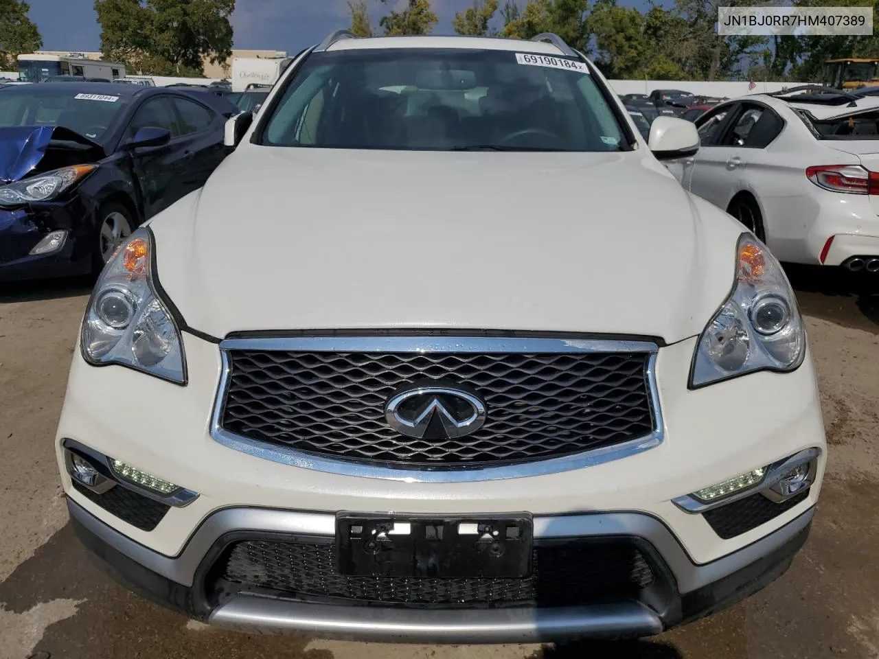 JN1BJ0RR7HM407389 2017 Infiniti Qx50