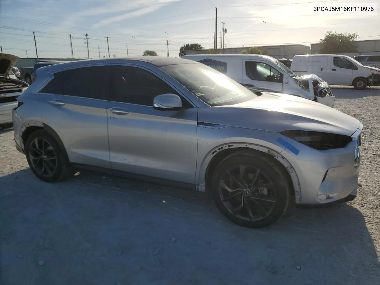 3PCAJ5M16KF110976 2019 Infiniti Qx50 Essential