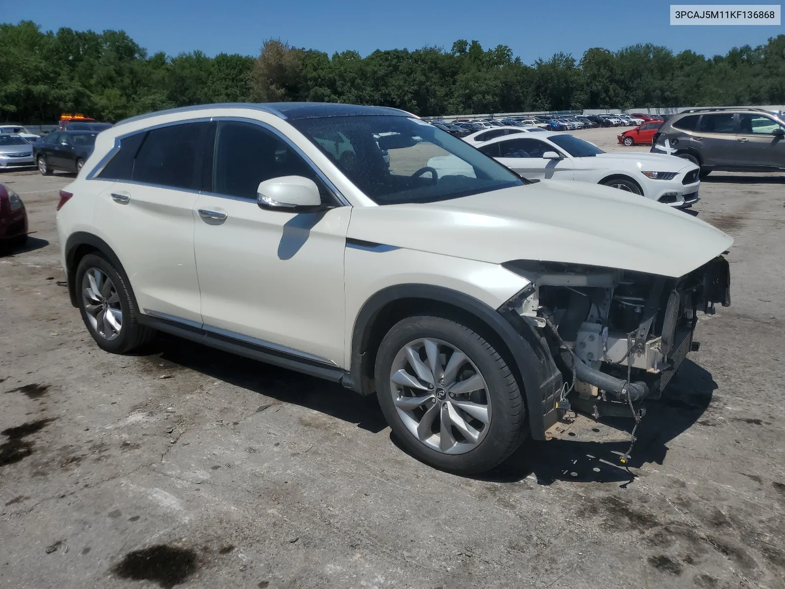 3PCAJ5M11KF136868 2019 Infiniti Qx50 Essential