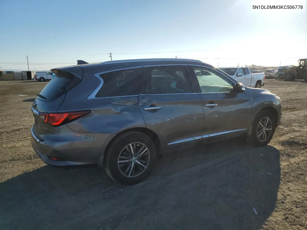 5N1DL0MM3KC506778 2019 Infiniti Qx60 Luxe