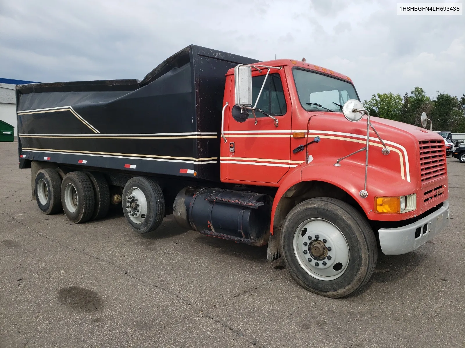 1990 International 8000 8100 VIN: 1HSHBGFN4LH693435 Lot: 68040344