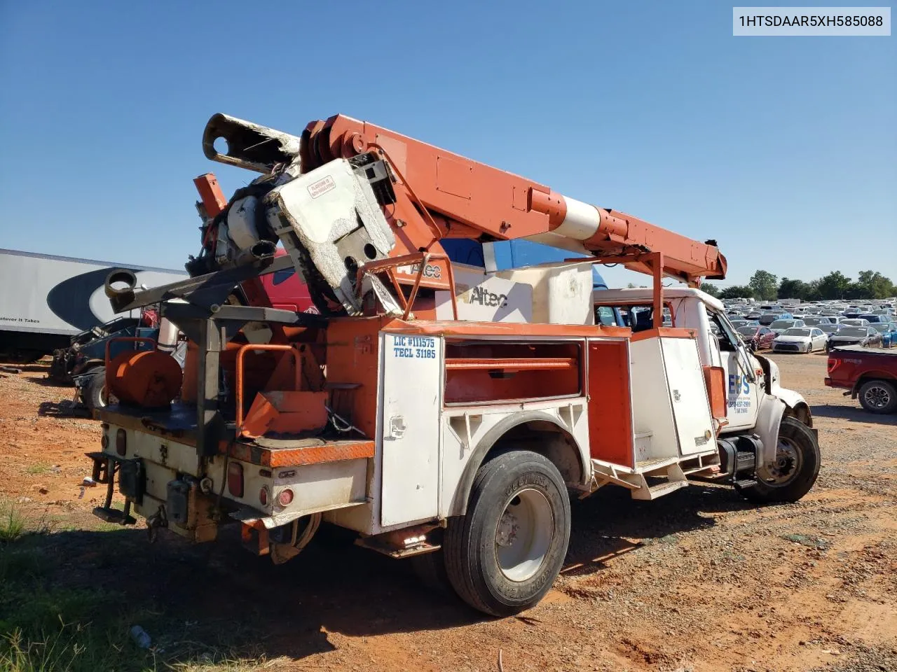 1999 International 4000 4900 VIN: 1HTSDAAR5XH585088 Lot: 69838354