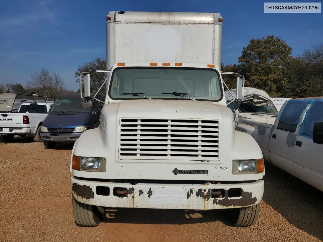 2000 International 4000 4700 VIN: 1HTSCAAM4YH290296 Lot: 75203554