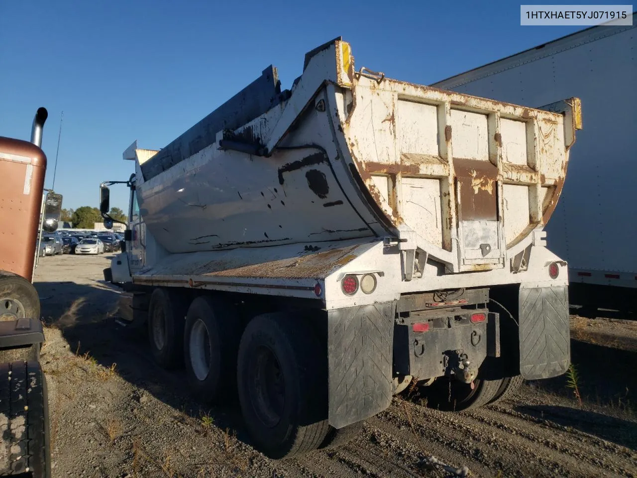 2000 International 5600 5600I VIN: 1HTXHAET5YJ071915 Lot: 75842104