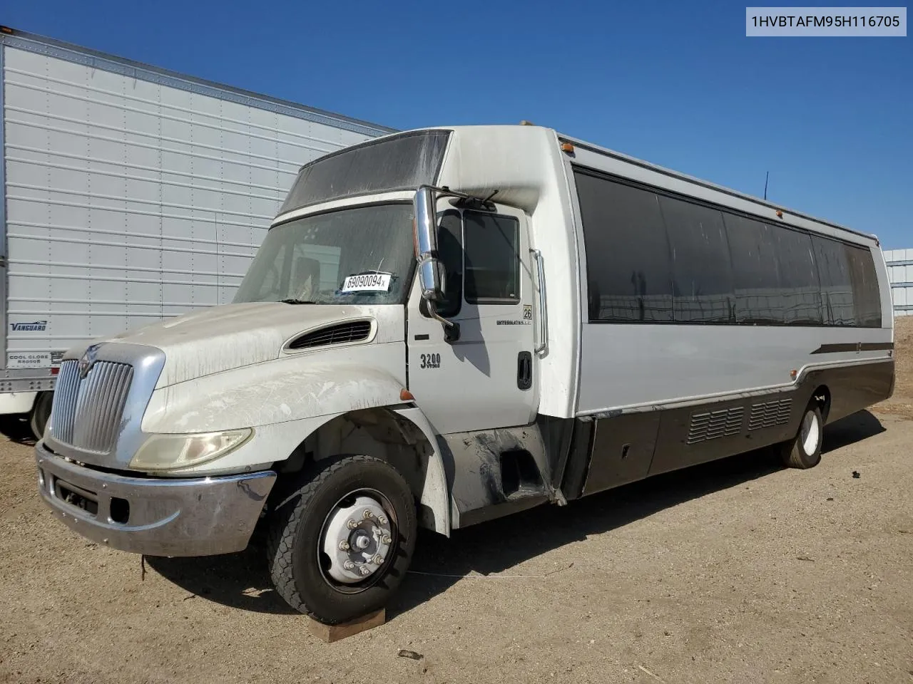 2005 International 3000 3200 VIN: 1HVBTAFM95H116705 Lot: 69090094