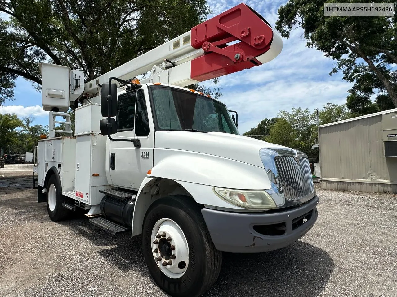 2005 International 4000 4300 VIN: 1HTMMAAP95H692486 Lot: 74977024