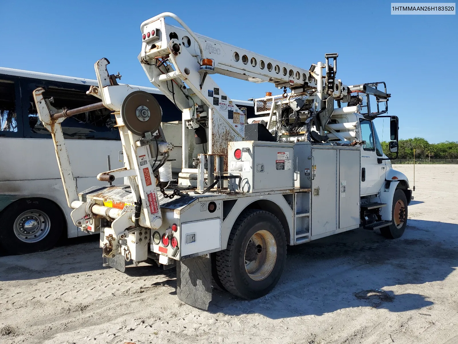 2006 International 4000 4300 VIN: 1HTMMAAN26H183520 Lot: 64124824