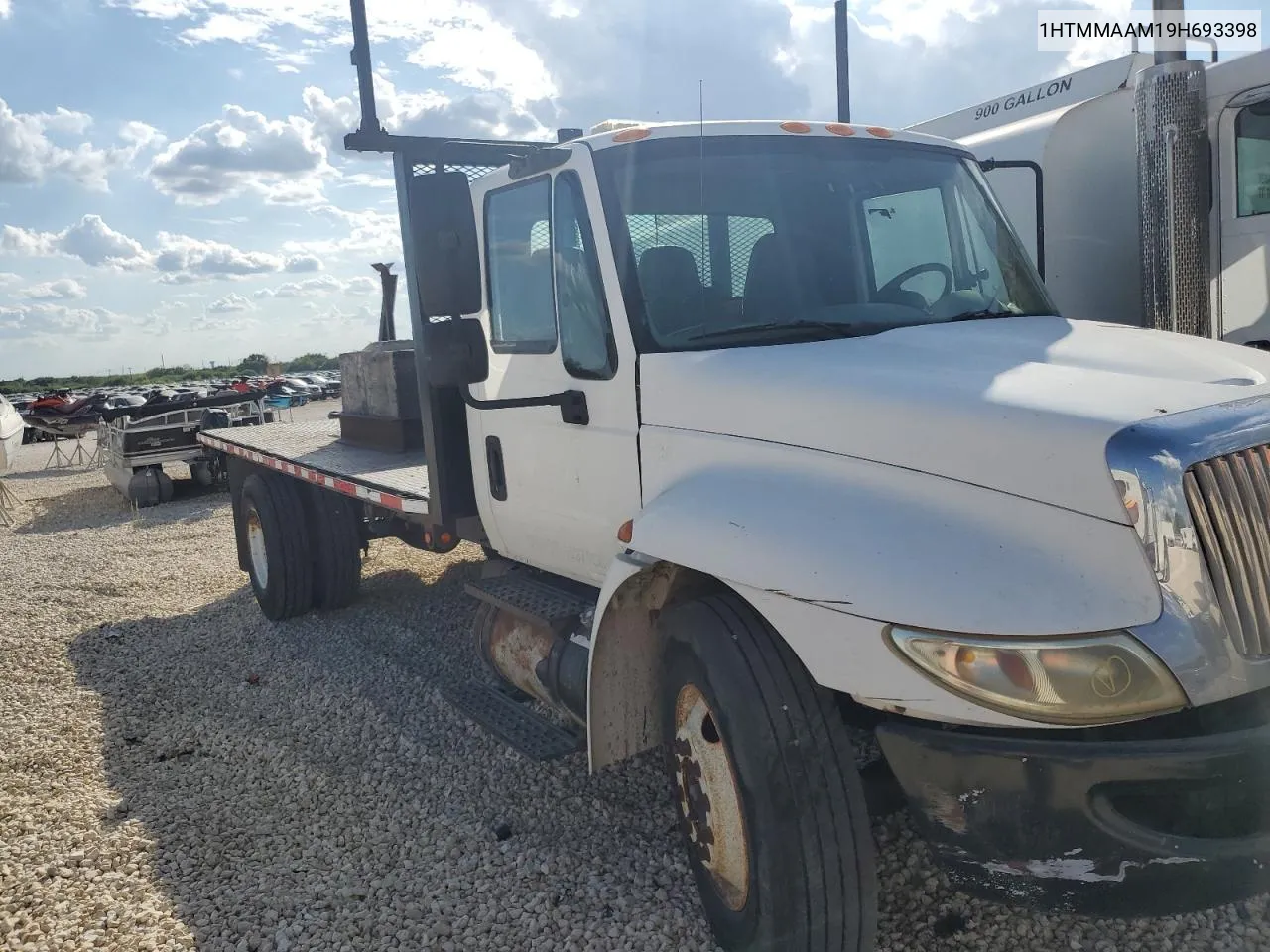 2009 International 4000 4300 VIN: 1HTMMAAM19H693398 Lot: 70726414