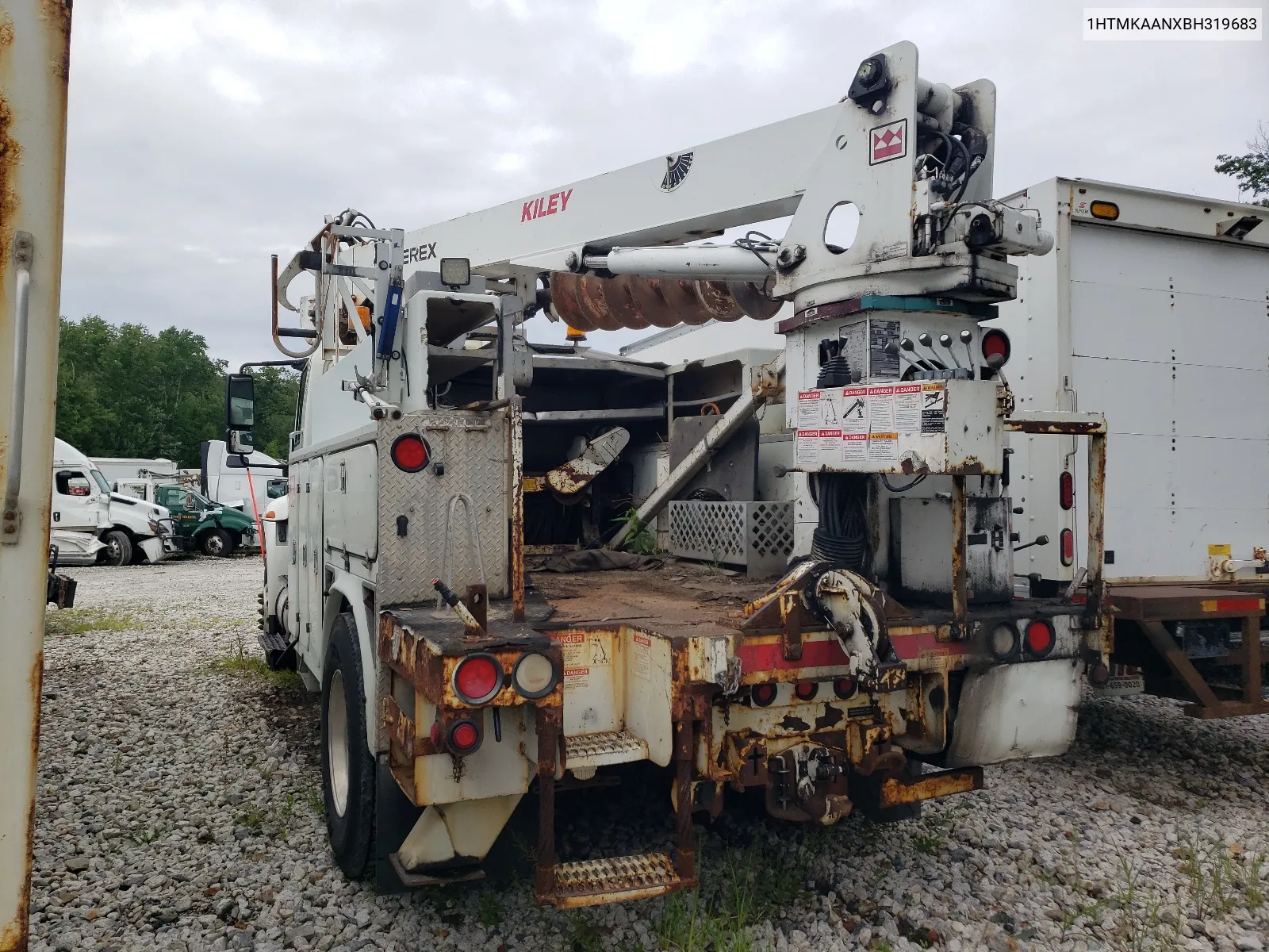 2011 International 4000 4400 VIN: 1HTMKAANXBH319683 Lot: 64036714