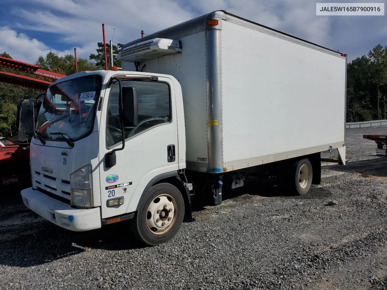 JALE5W165B7900916 2011 Isuzu Nqr