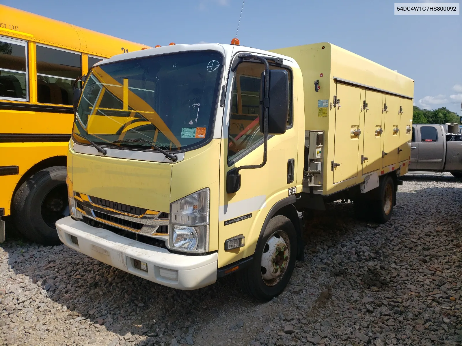 2017 Isuzu Npr Hd VIN: 54DC4W1C7HS800092 Lot: 63996394