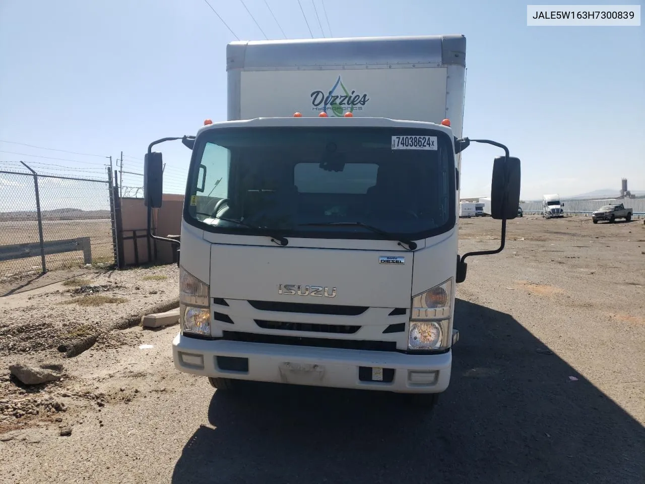 2017 Isuzu Nrr VIN: JALE5W163H7300839 Lot: 74038624