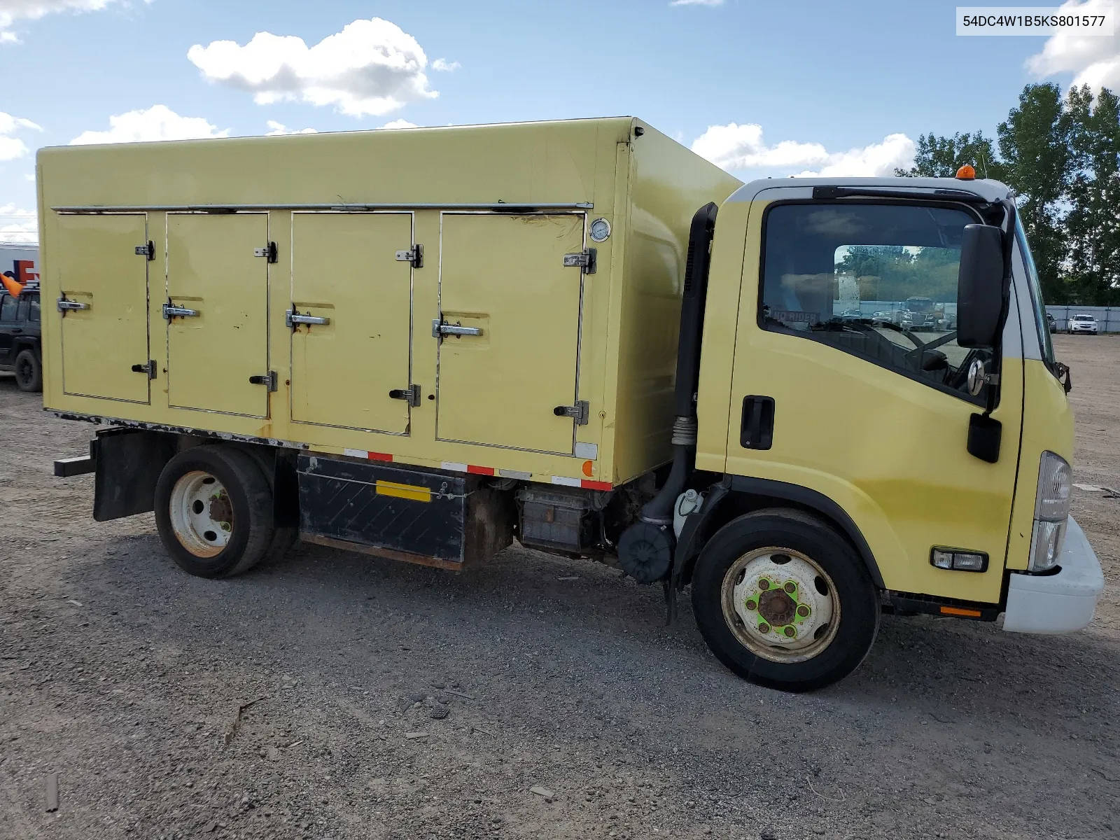 2019 Isuzu Npr Hd VIN: 54DC4W1B5KS801577 Lot: 63214274