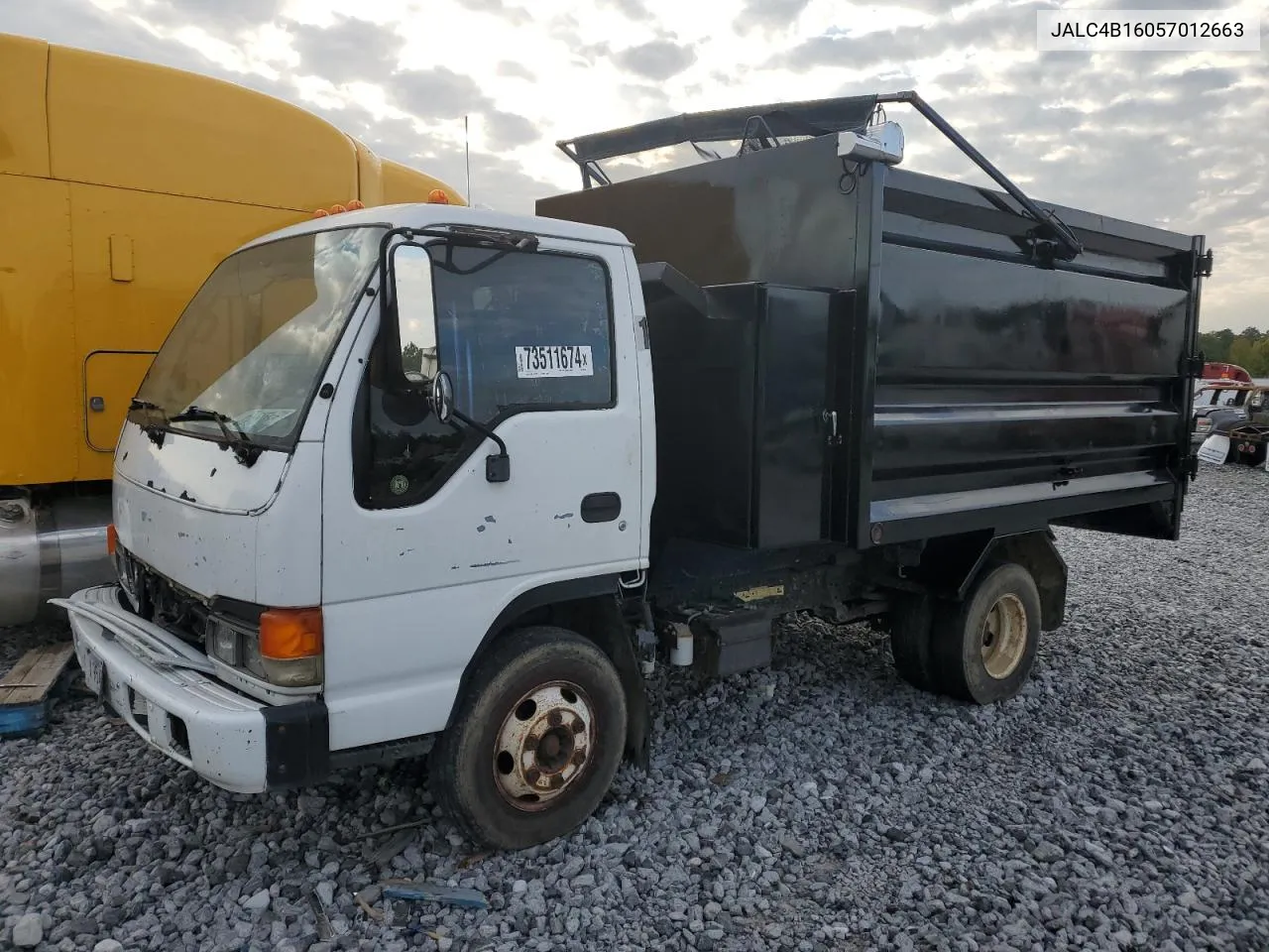 JALC4B16057012663 2005 Isuzu Npr