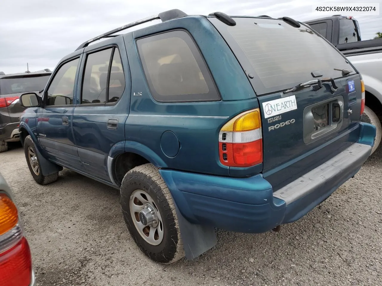 1999 Isuzu Rodeo S VIN: 4S2CK58W9X4322074 Lot: 76999244