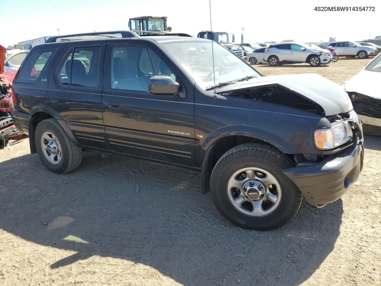 2001 Isuzu Rodeo S VIN: 4S2DM58W914354772 Lot: 72208564