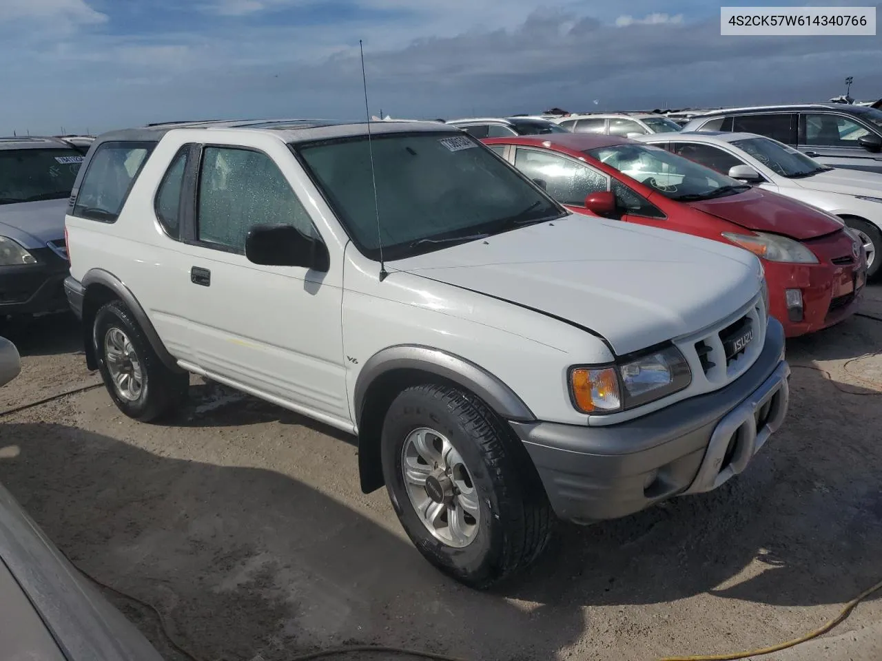 2001 Isuzu Rodeo Sport VIN: 4S2CK57W614340766 Lot: 73891524