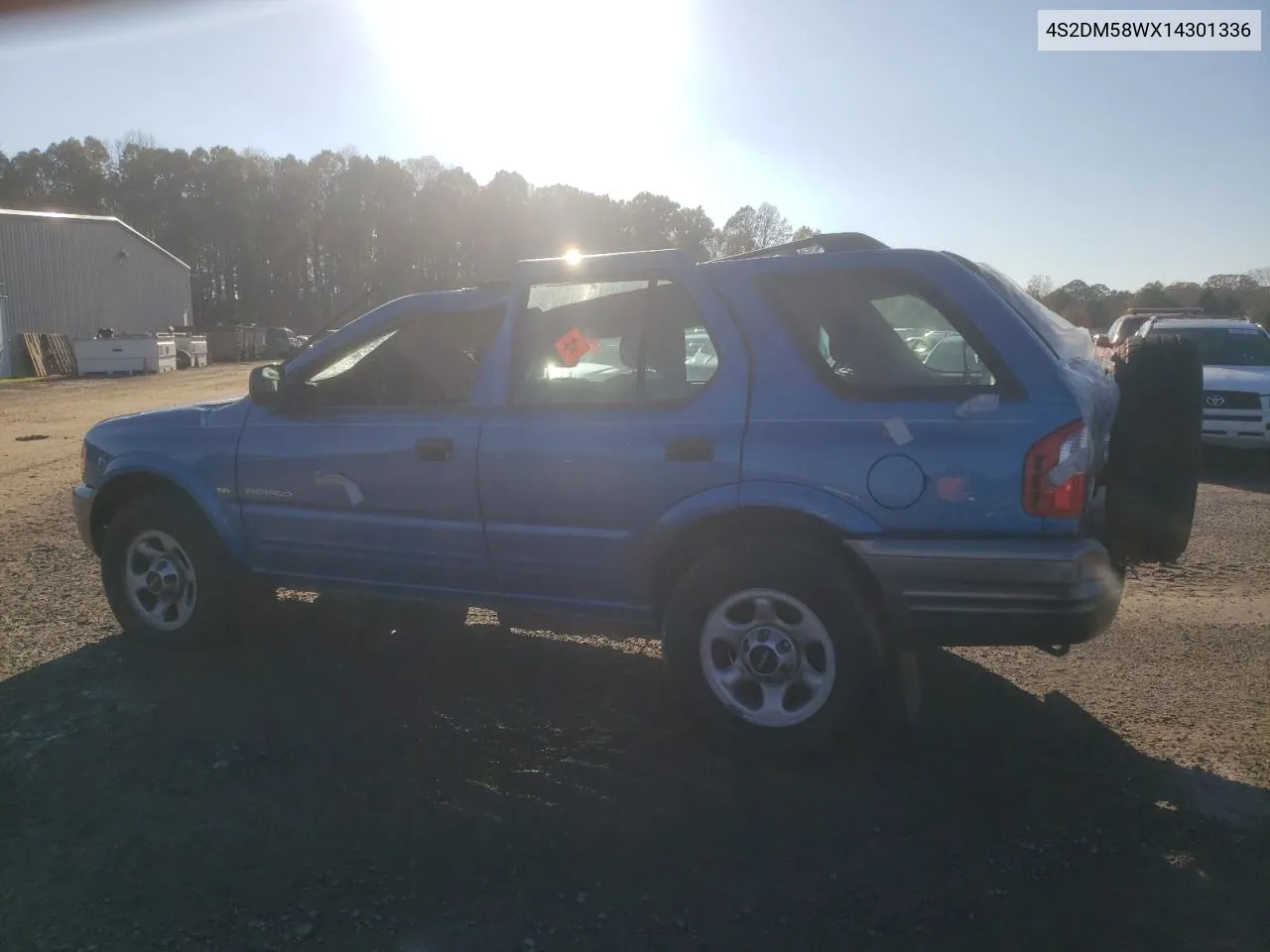 2001 Isuzu Rodeo S VIN: 4S2DM58WX14301336 Lot: 77770164