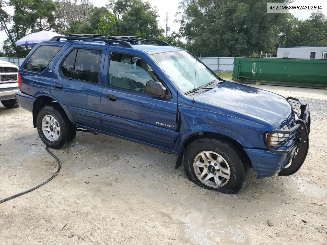 2002 Isuzu Rodeo S VIN: 4S2DM58W624302694 Lot: 67593944