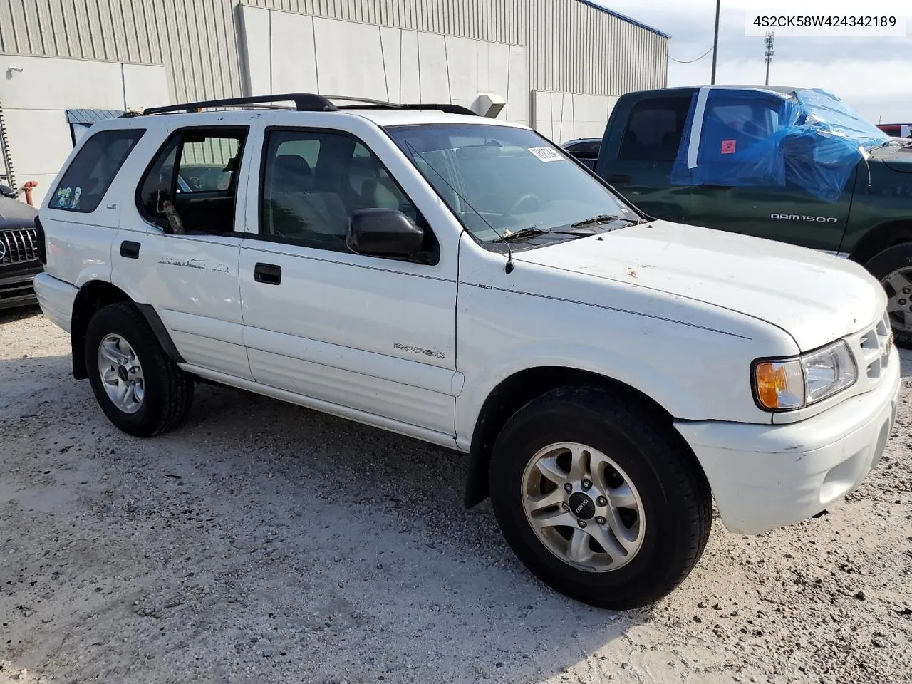 2002 Isuzu Rodeo S VIN: 4S2CK58W424342189 Lot: 76187294