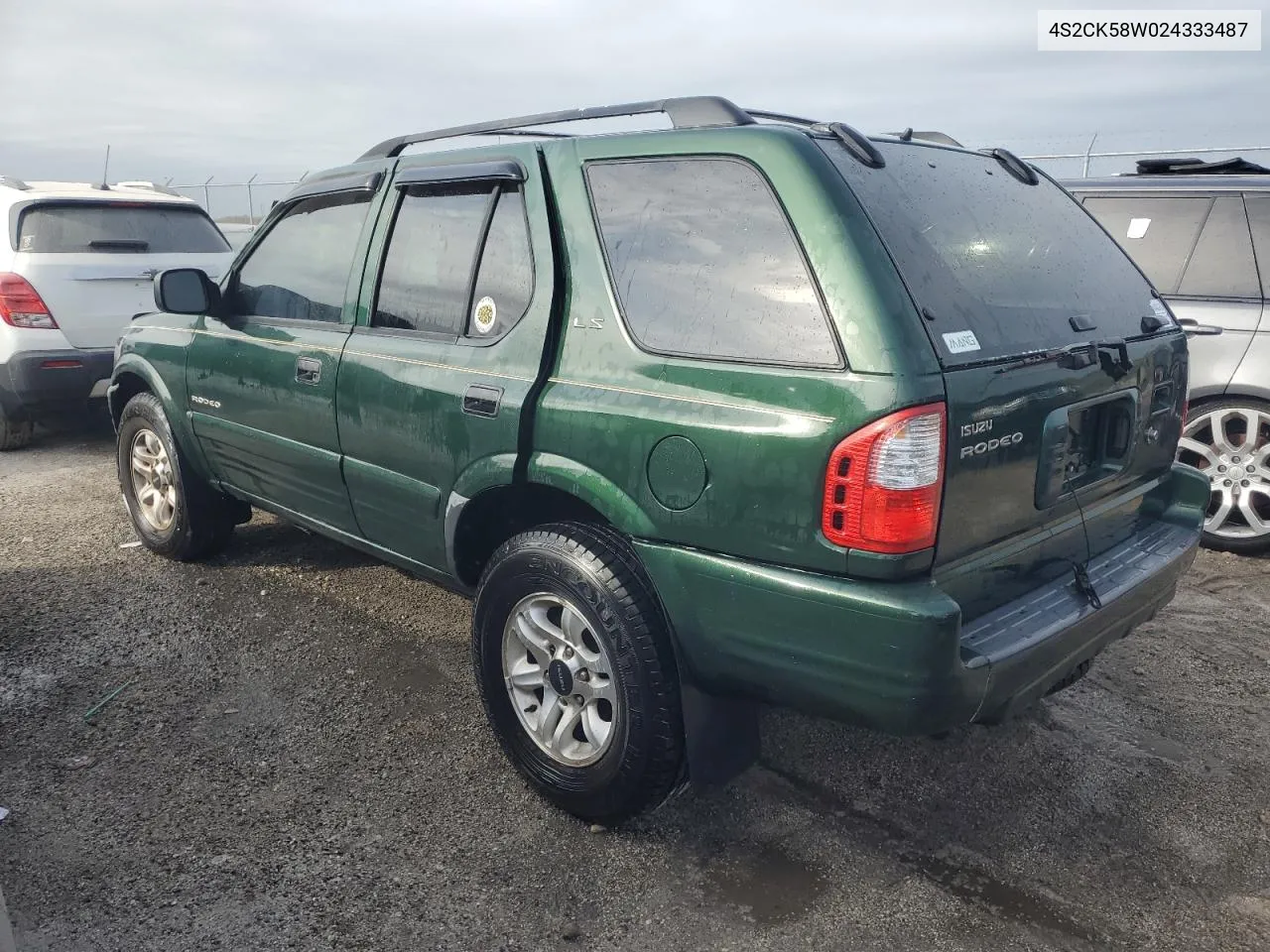 2002 Isuzu Rodeo S VIN: 4S2CK58W024333487 Lot: 76361854