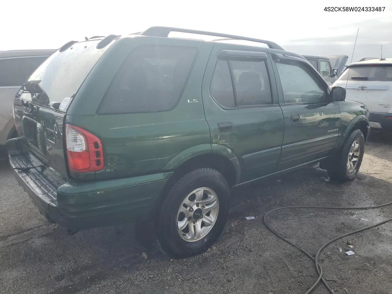 2002 Isuzu Rodeo S VIN: 4S2CK58W024333487 Lot: 76361854