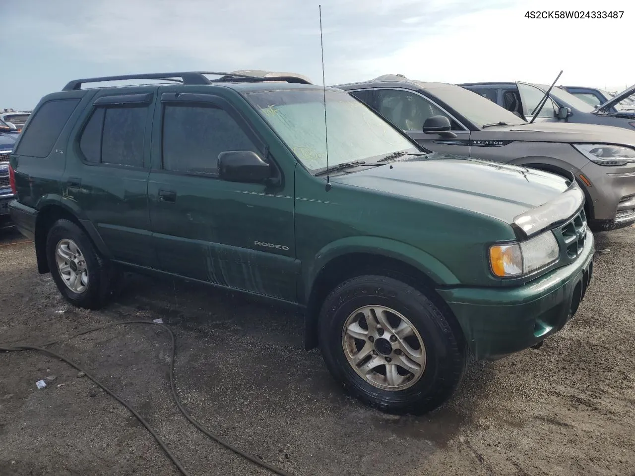 2002 Isuzu Rodeo S VIN: 4S2CK58W024333487 Lot: 76361854