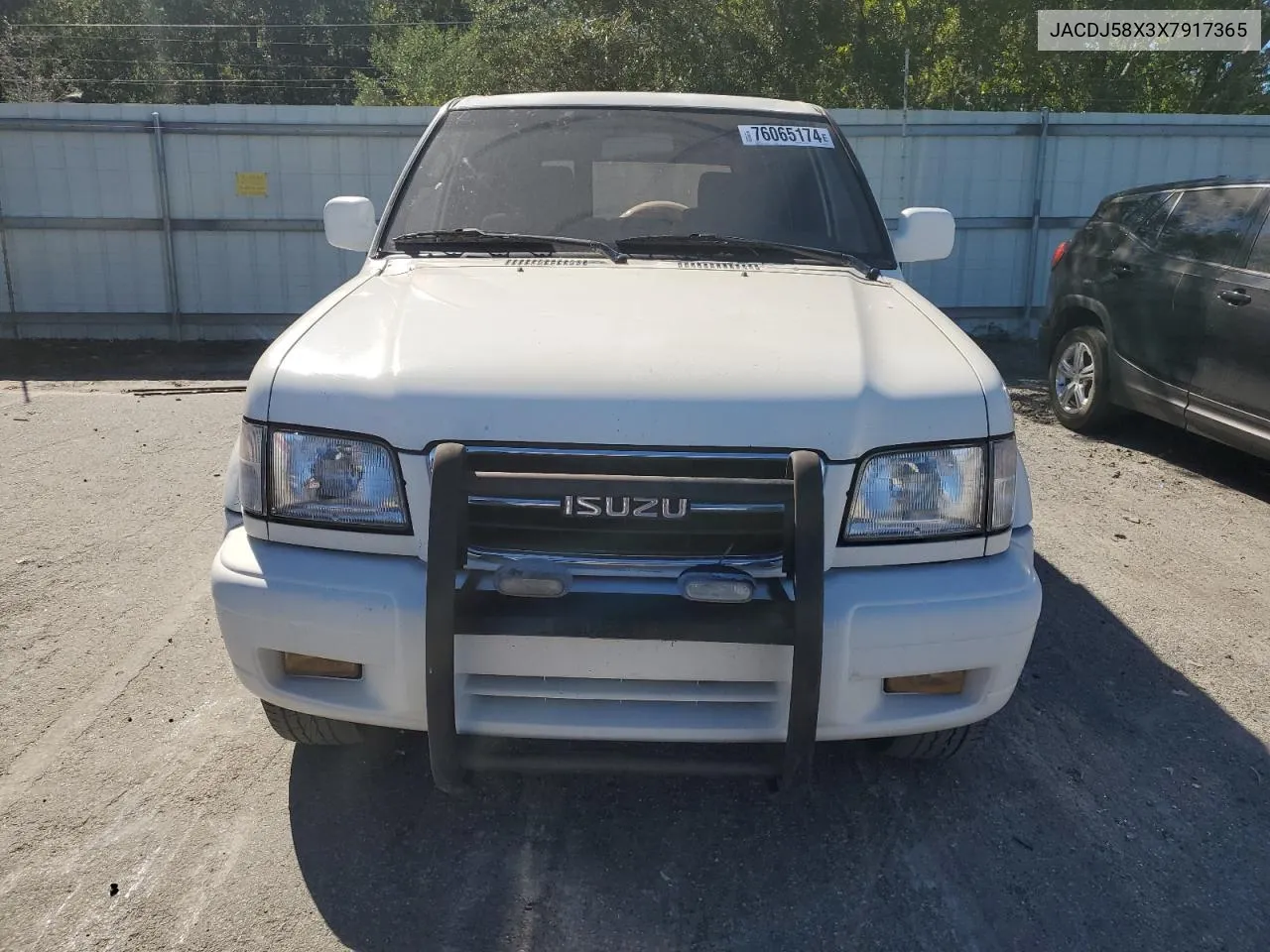 JACDJ58X3X7917365 1999 Isuzu Trooper S