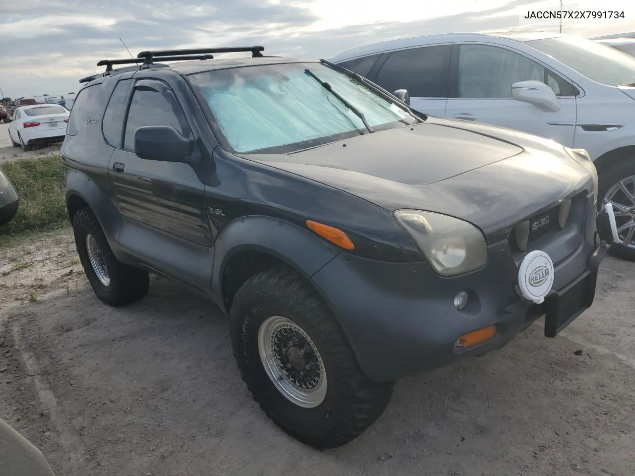 JACCN57X2X7991734 1999 Isuzu Vehicross