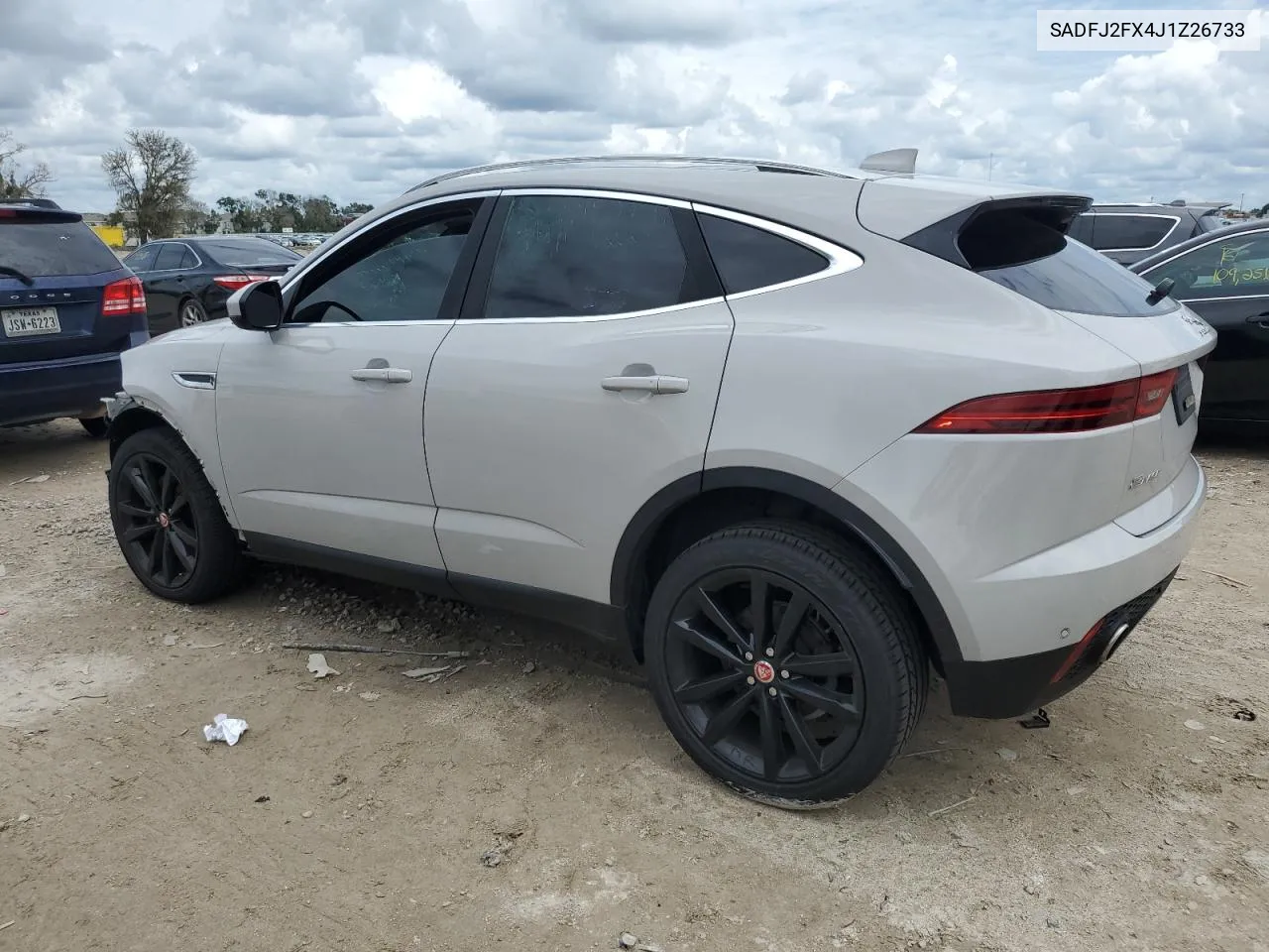 SADFJ2FX4J1Z26733 2018 Jaguar E-Pace S