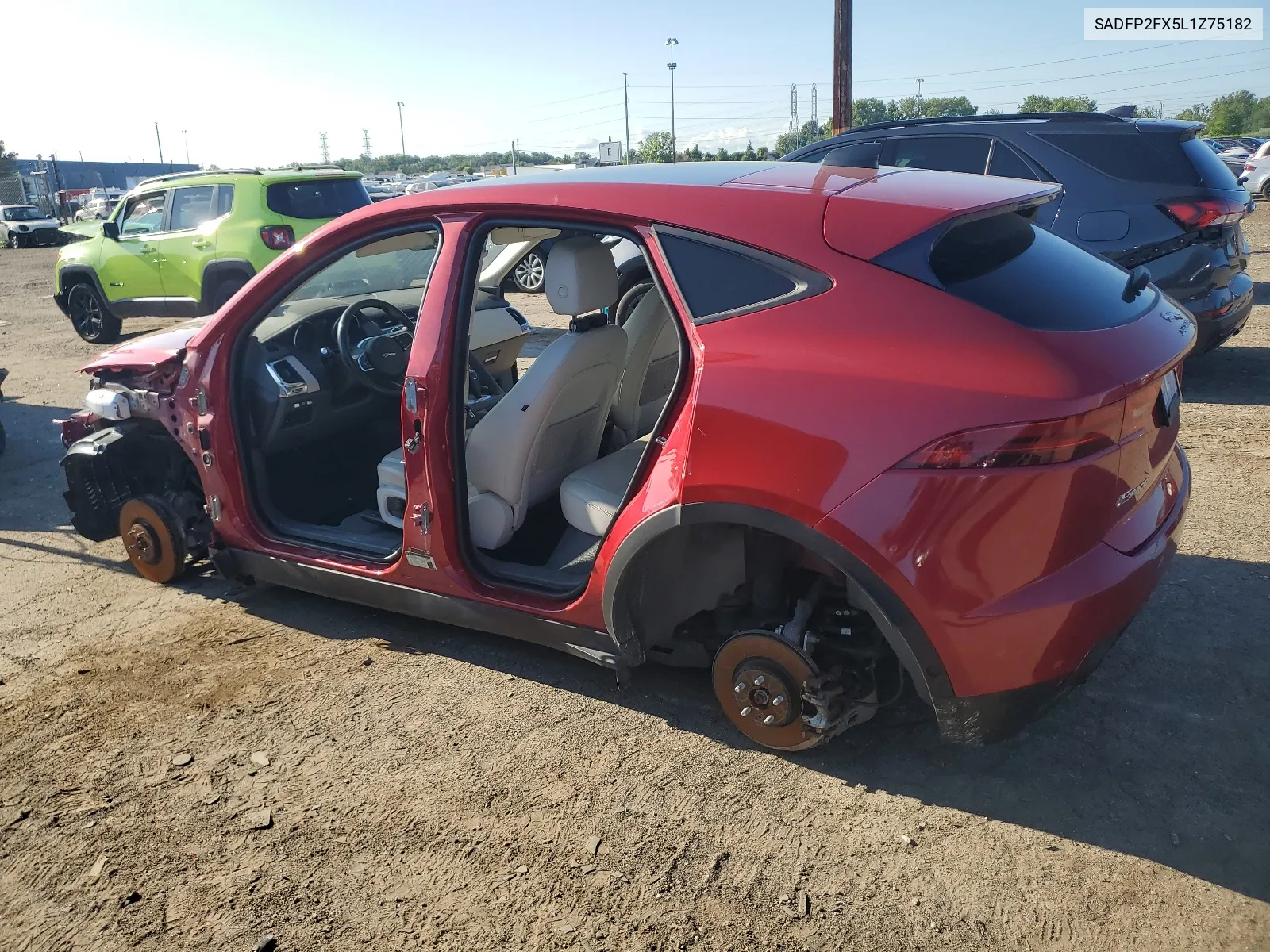 SADFP2FX5L1Z75182 2020 Jaguar E-Pace Se