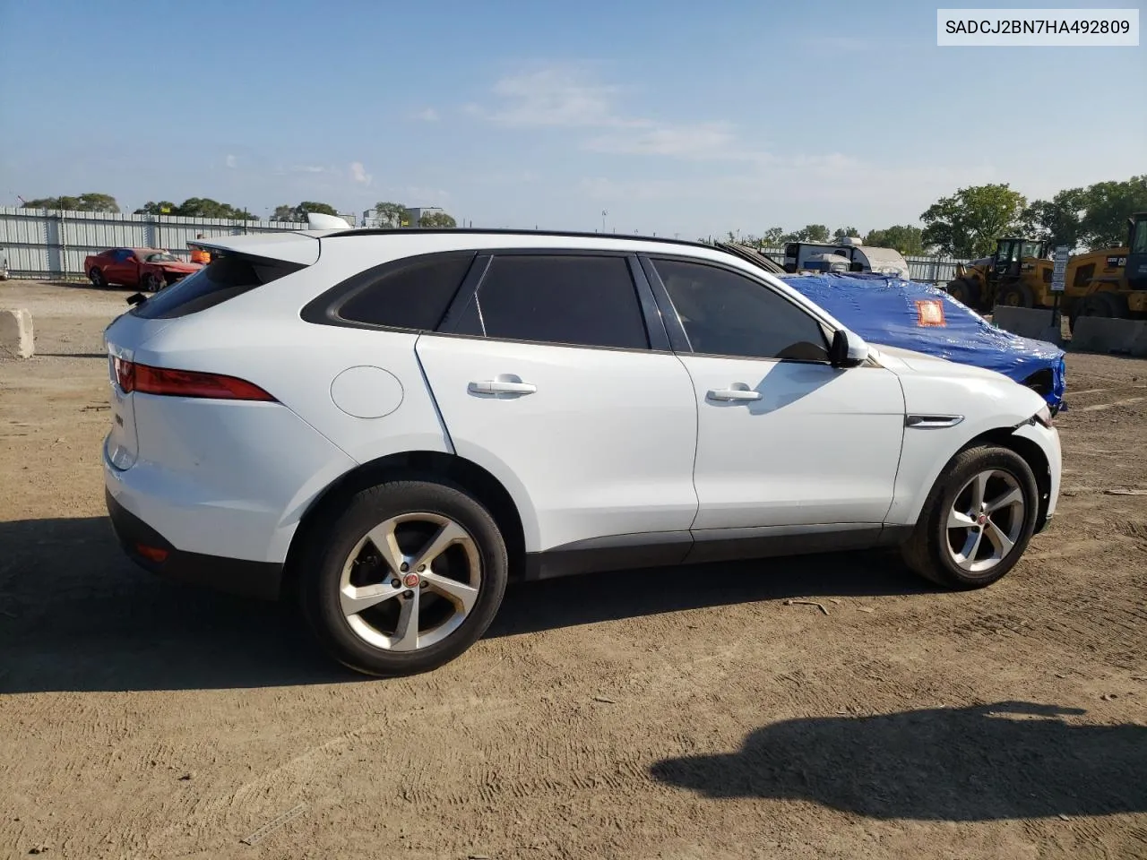 SADCJ2BN7HA492809 2017 Jaguar F-Pace Premium