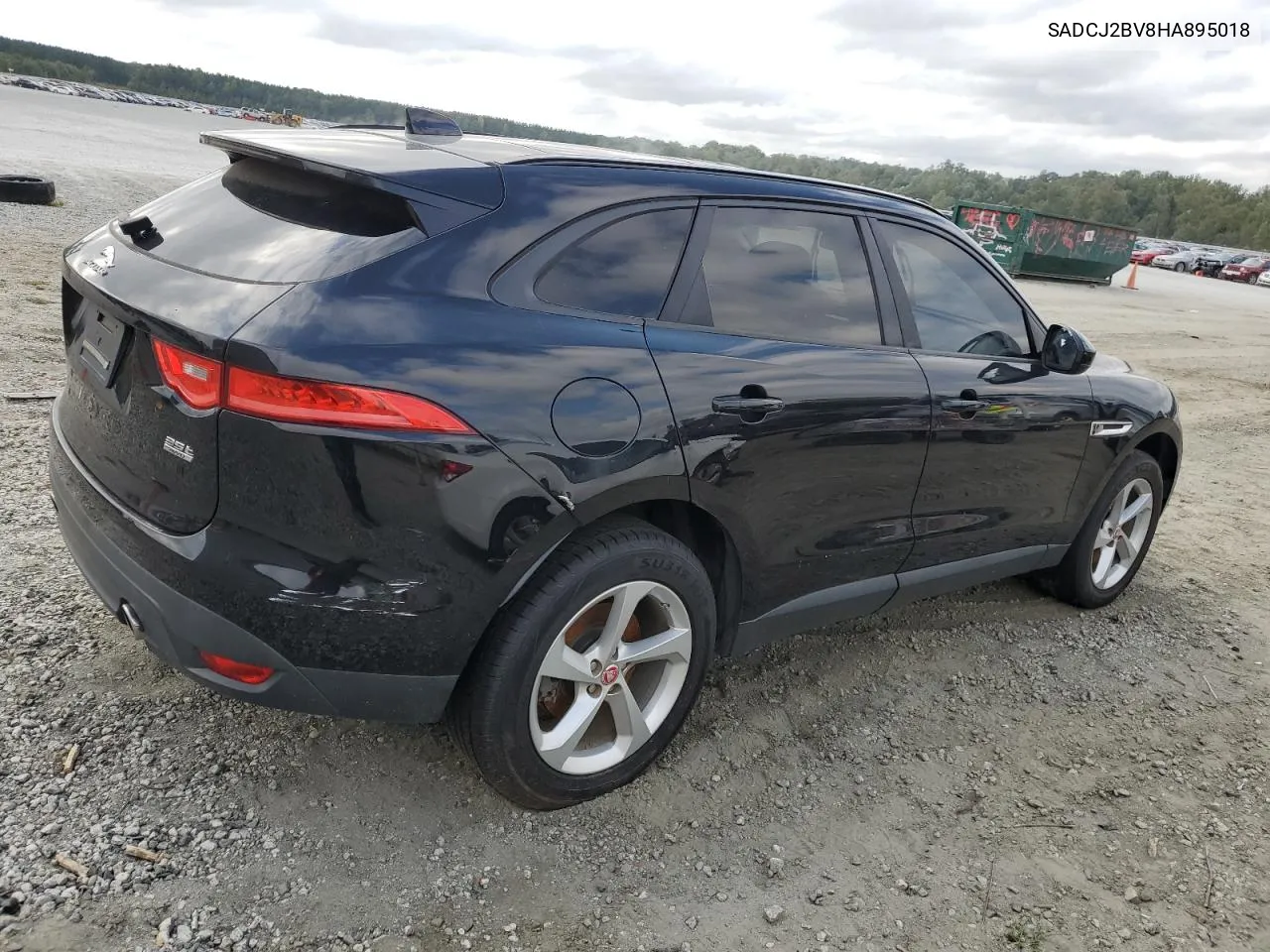 SADCJ2BV8HA895018 2017 Jaguar F-Pace Premium