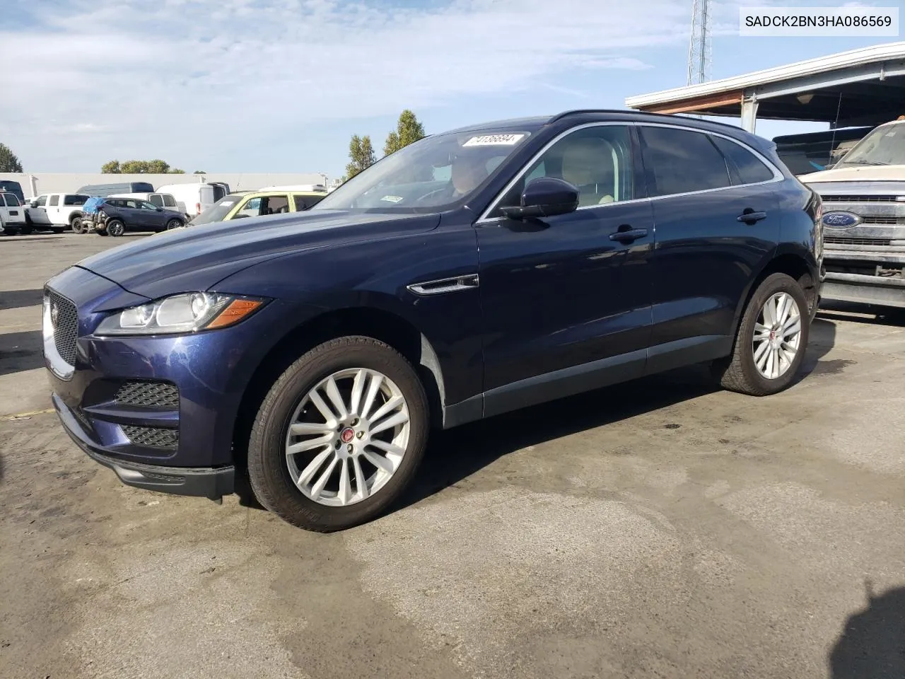 SADCK2BN3HA086569 2017 Jaguar F-Pace Prestige