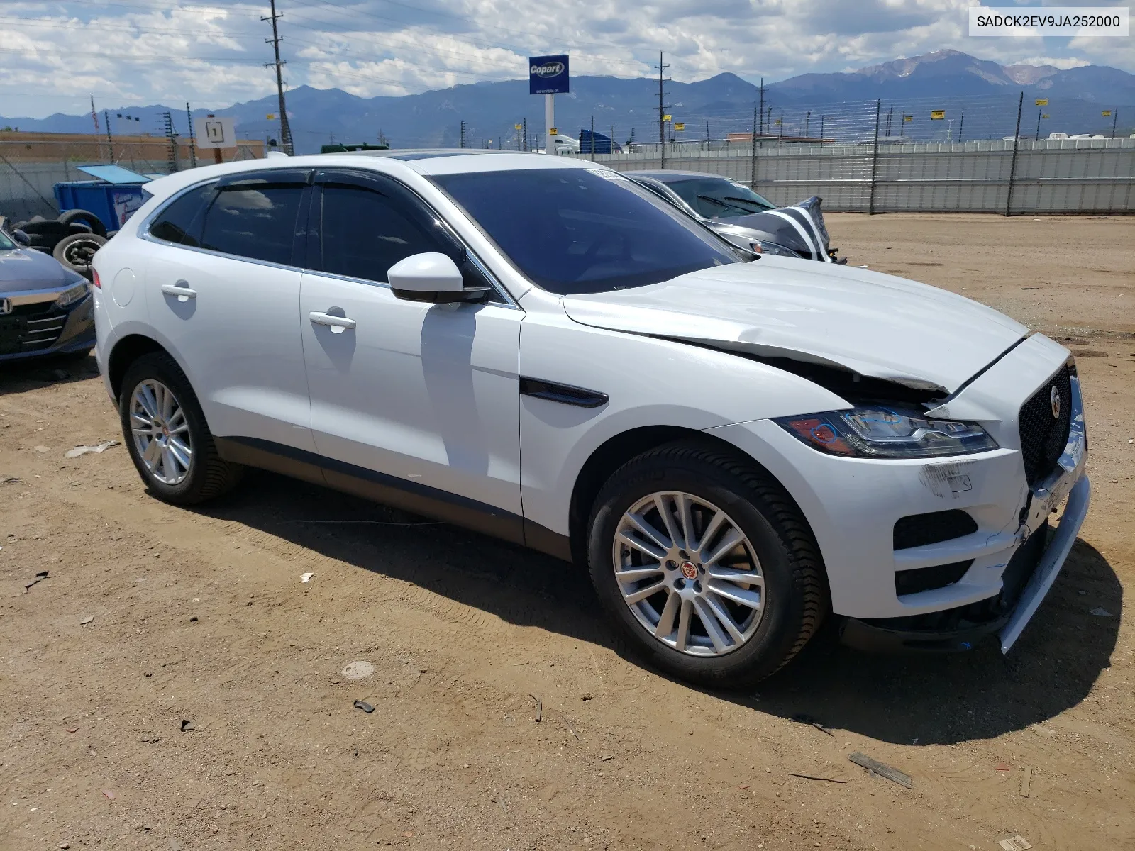 SADCK2EV9JA252000 2018 Jaguar F-Pace Prestige