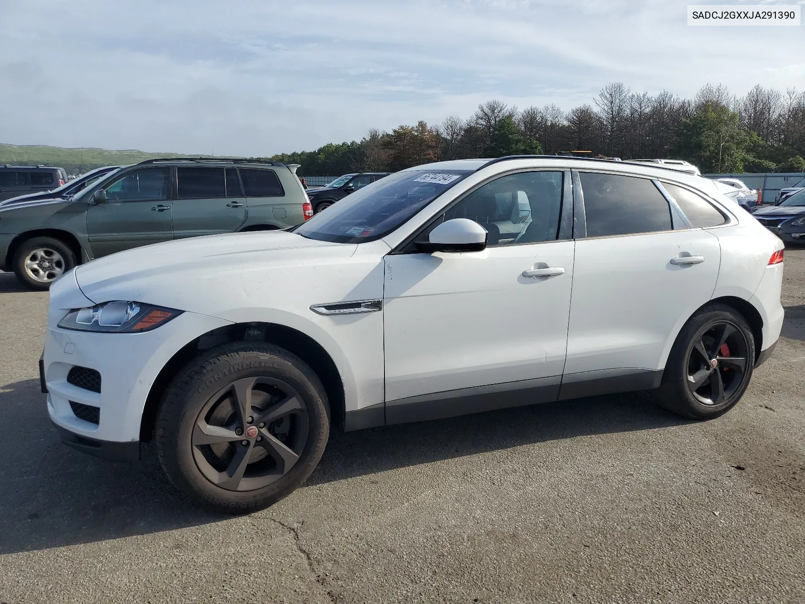 SADCJ2GXXJA291390 2018 Jaguar F-Pace Premium