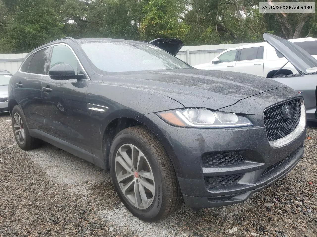 SADCJ2FXXKA609480 2019 Jaguar F-Pace Premium