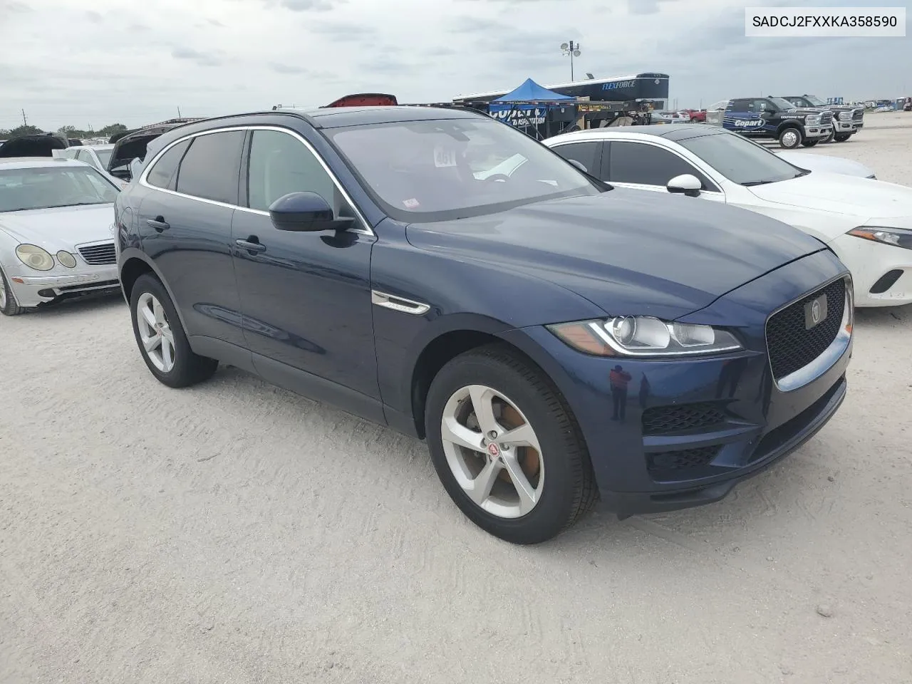 2019 Jaguar F-Pace Premium VIN: SADCJ2FXXKA358590 Lot: 76328664