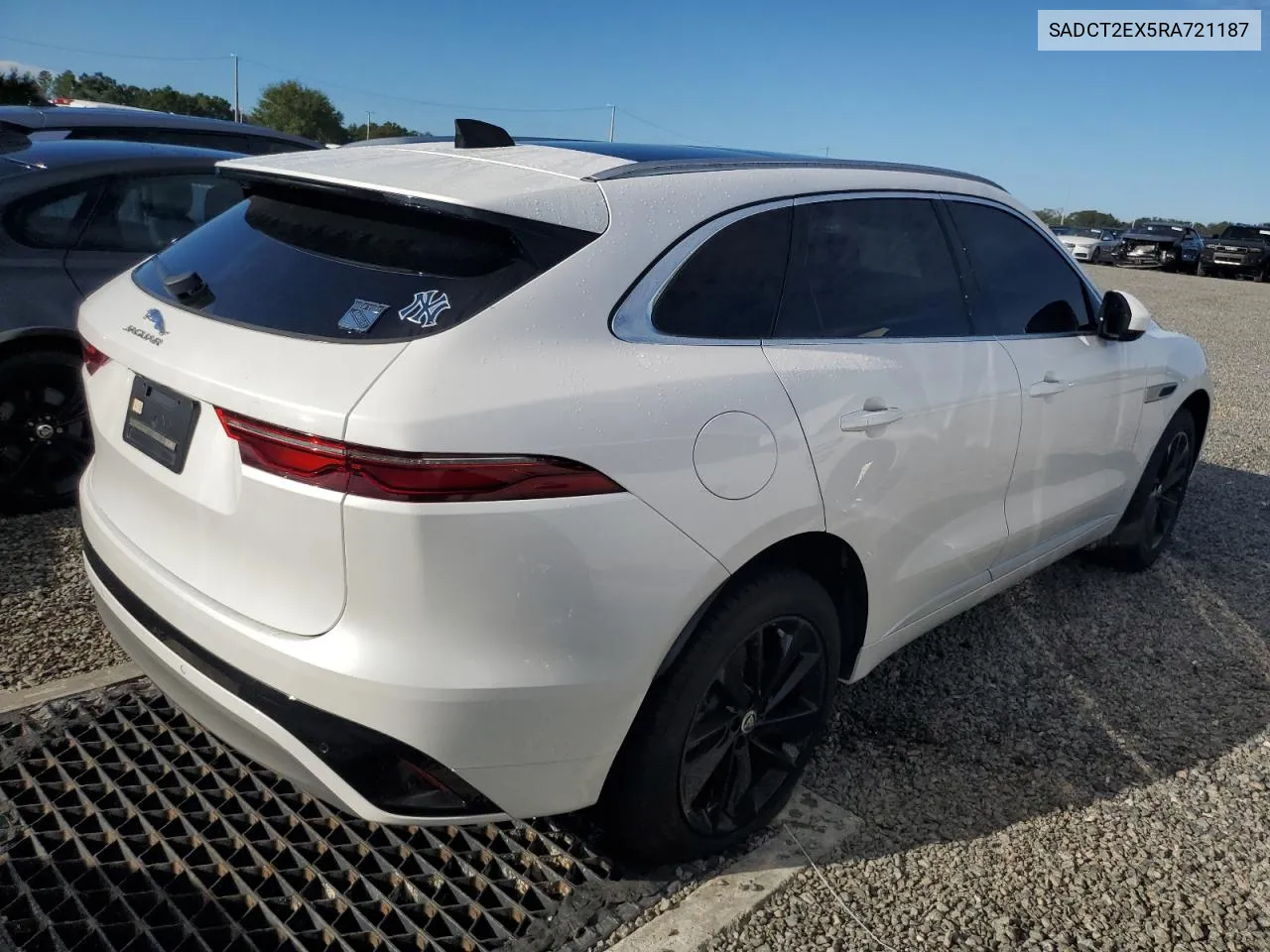 2024 Jaguar F-Pace R-Dynamic S VIN: SADCT2EX5RA721187 Lot: 74101164