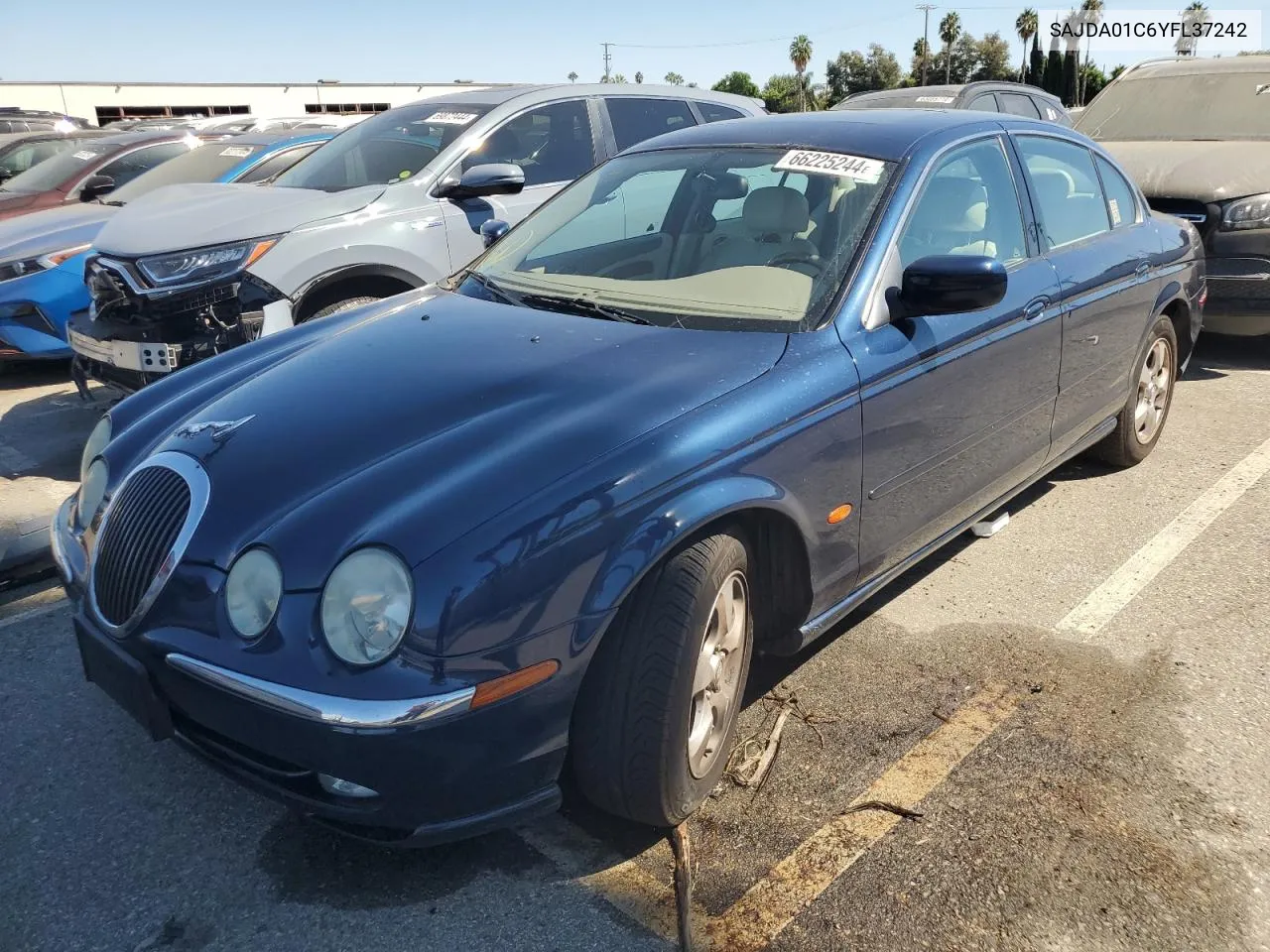 2000 Jaguar S-Type VIN: SAJDA01C6YFL37242 Lot: 66225244