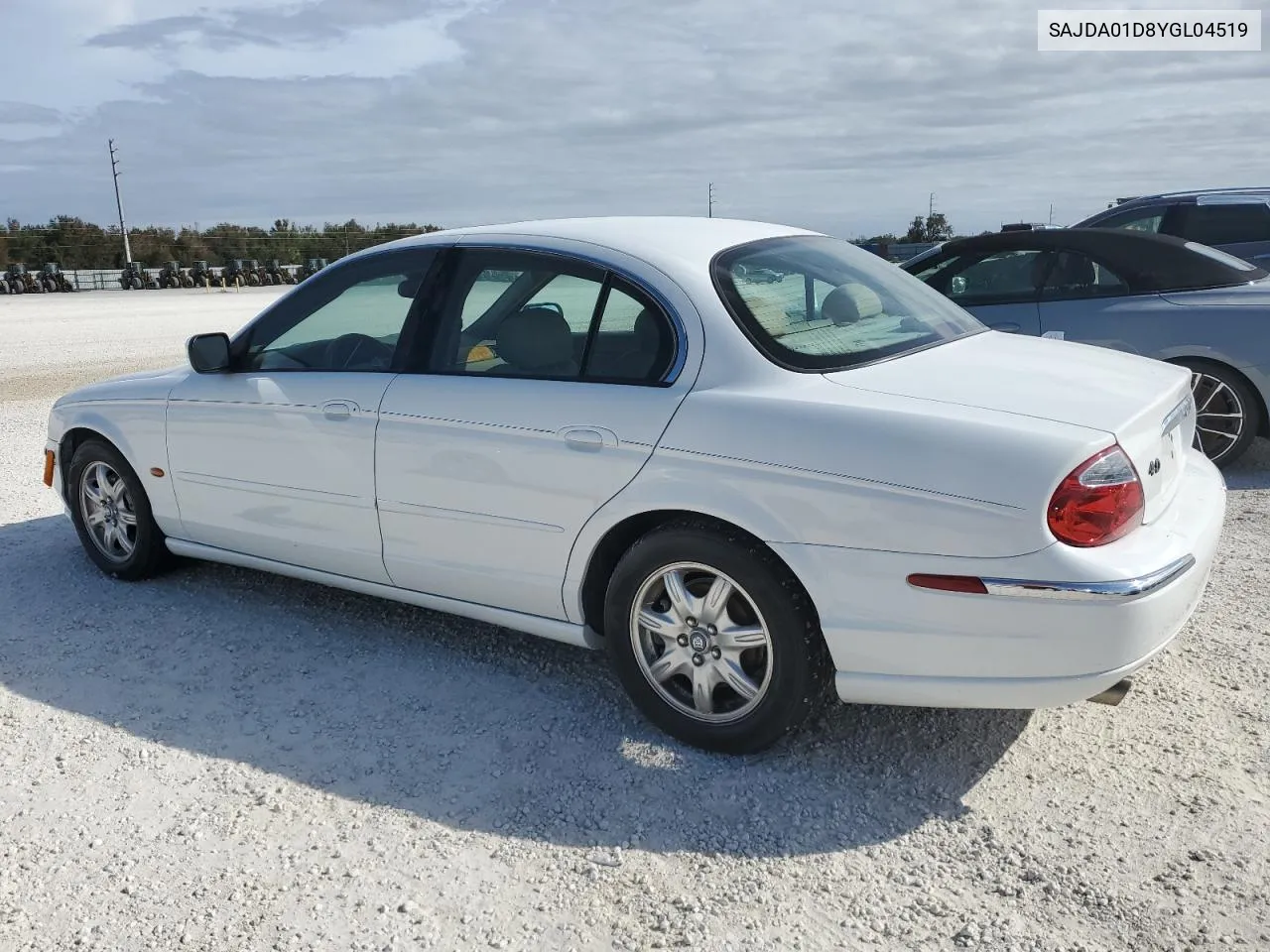 2000 Jaguar S-Type VIN: SAJDA01D8YGL04519 Lot: 76678364