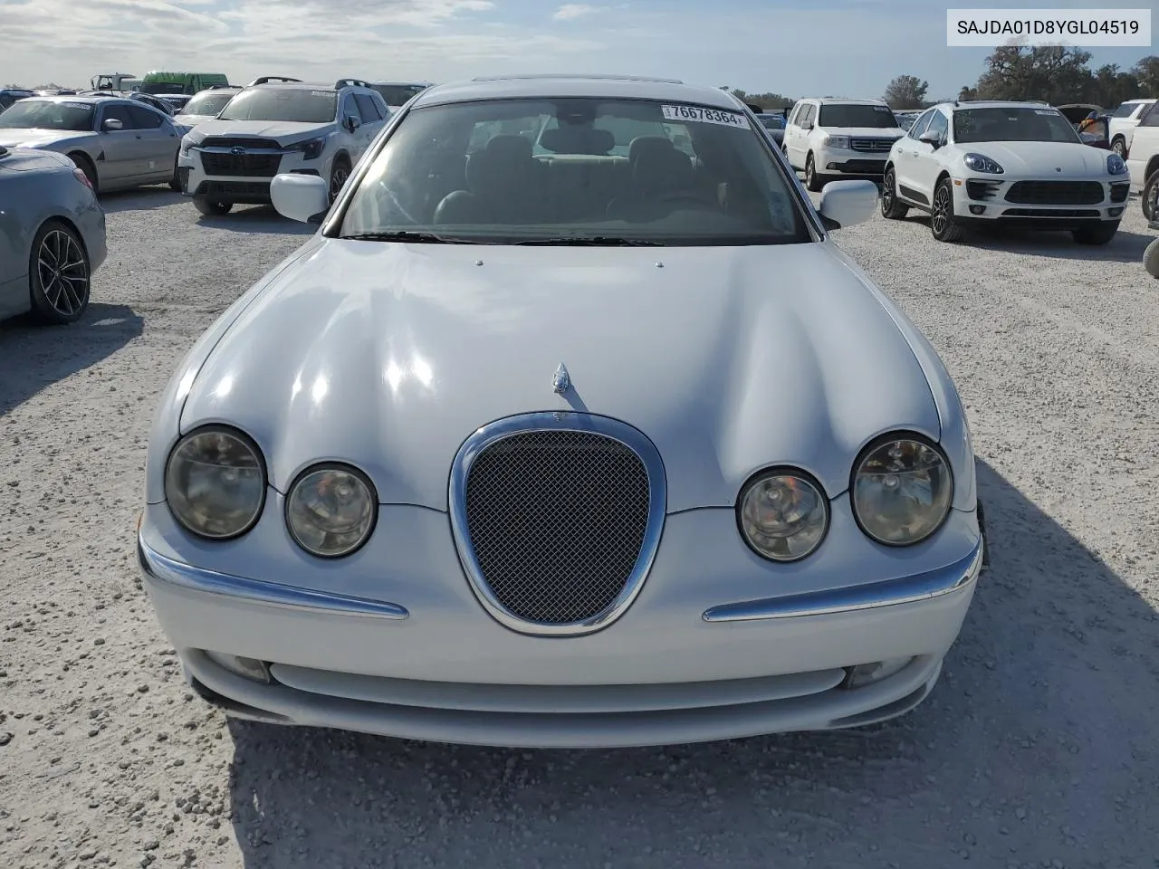 2000 Jaguar S-Type VIN: SAJDA01D8YGL04519 Lot: 76678364