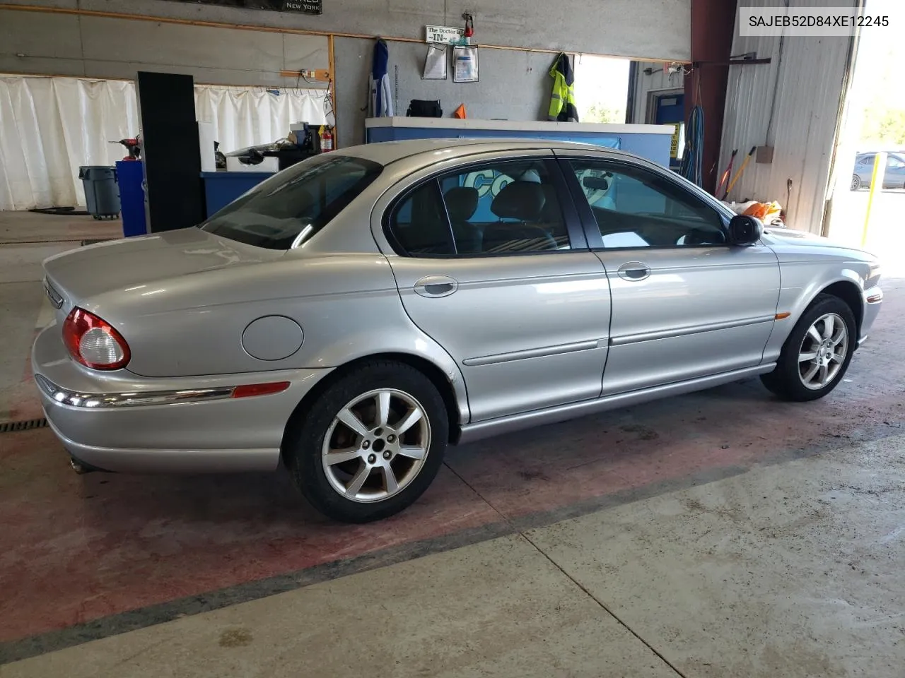 2004 Jaguar X-Type 2.5 VIN: SAJEB52D84XE12245 Lot: 70507084