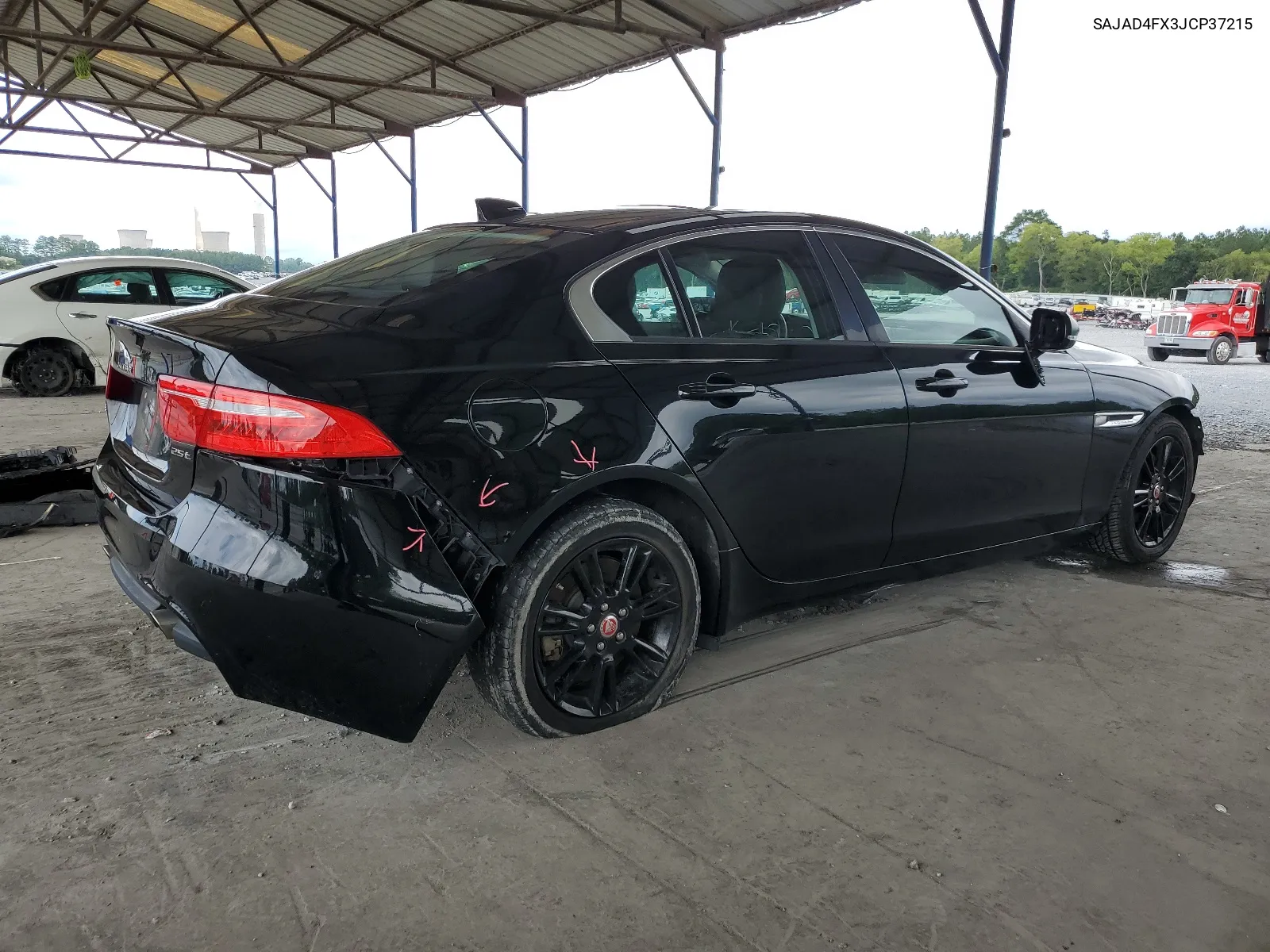 SAJAD4FX3JCP37215 2018 Jaguar Xe Premium